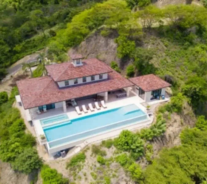 CASA DEL MAR