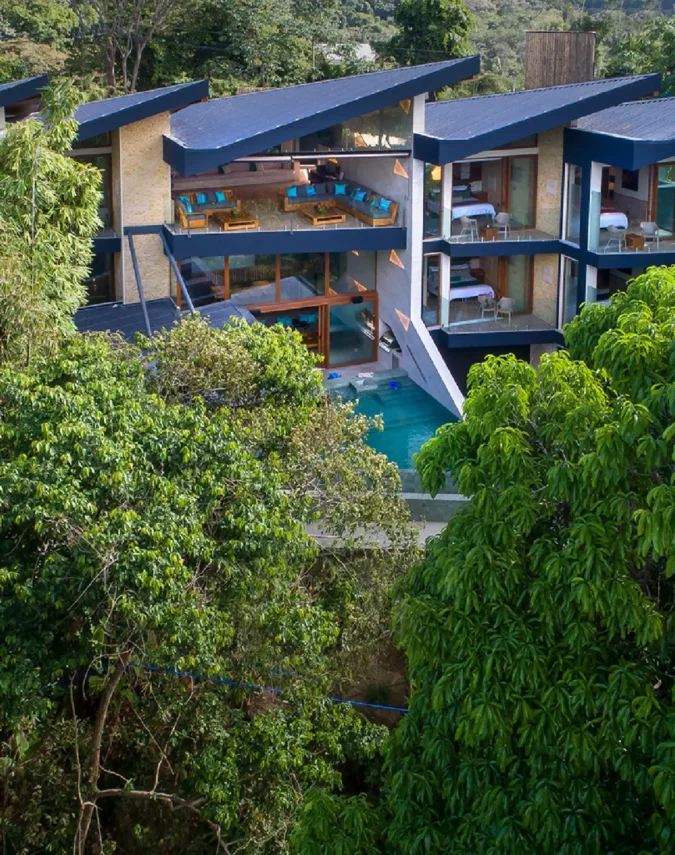 Grand 9 Bedroom Villa with Private Infinity Pool and Views of Pacific from VILLAWAY®