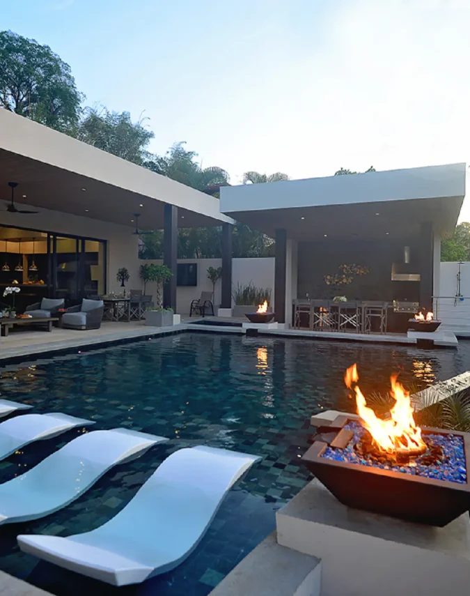 Casa Aqua